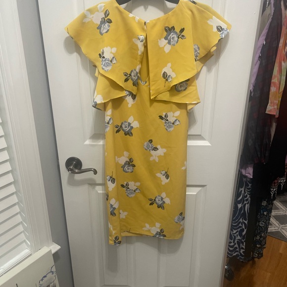 Madison Yellow Floral Asymmetrical Dress - Picture 6 of 7